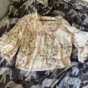 Women’s lovestitch long sleeve blouse size medium